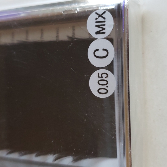 3 LOT of eyelash extensions - Picture 8 of 8